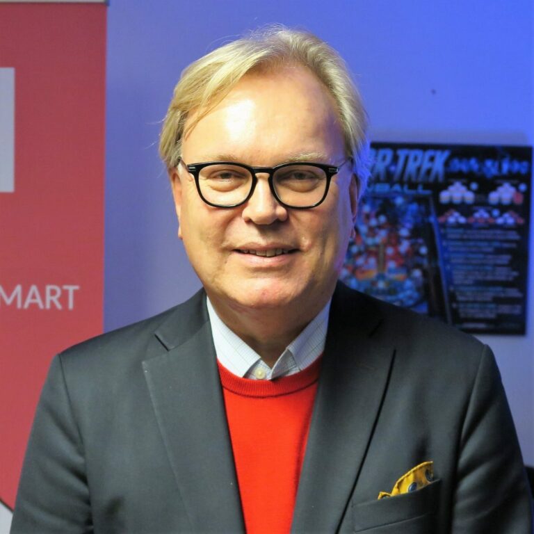 Anders Anderberg marknadschef på R2M